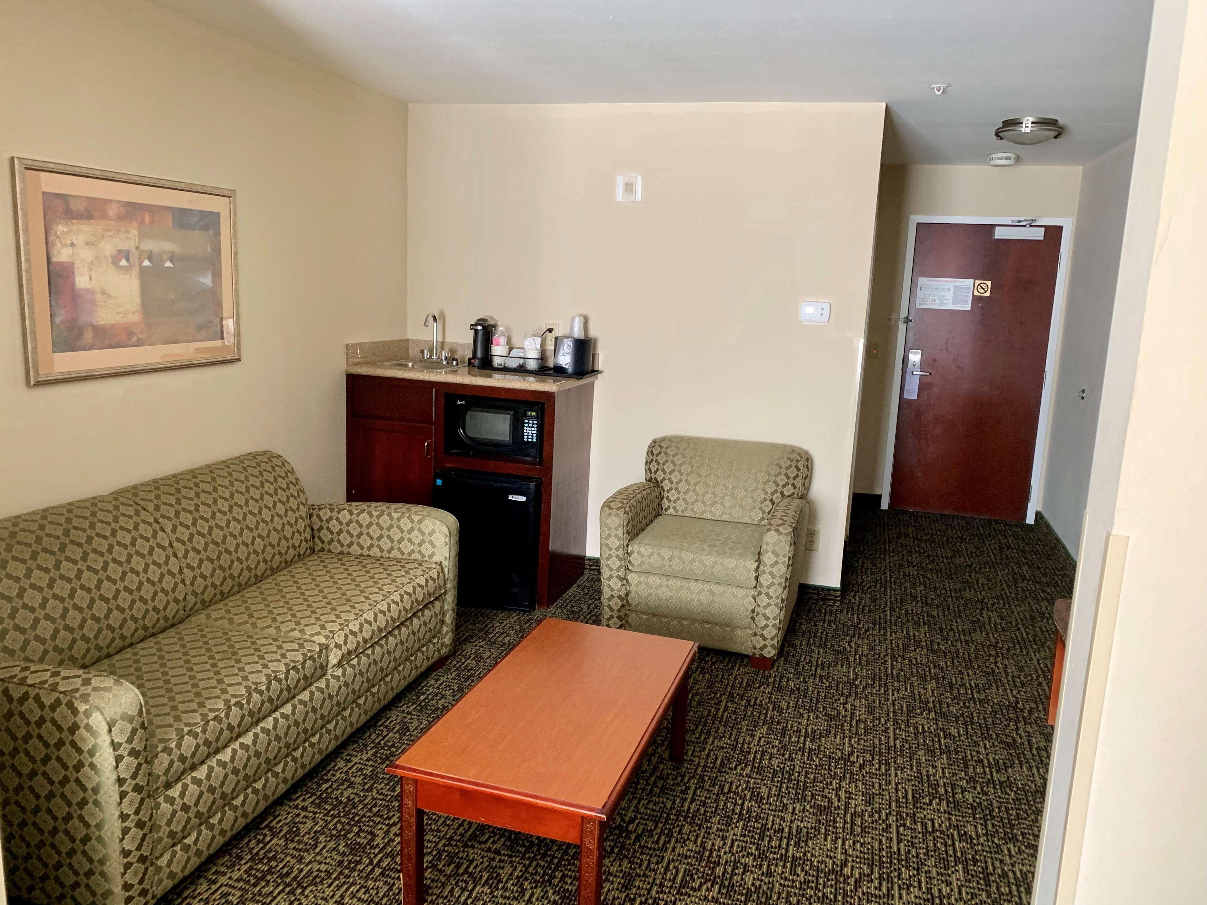 Country Inn & Suites By Radisson, Midway - Tallahassee West Zewnętrze zdjęcie