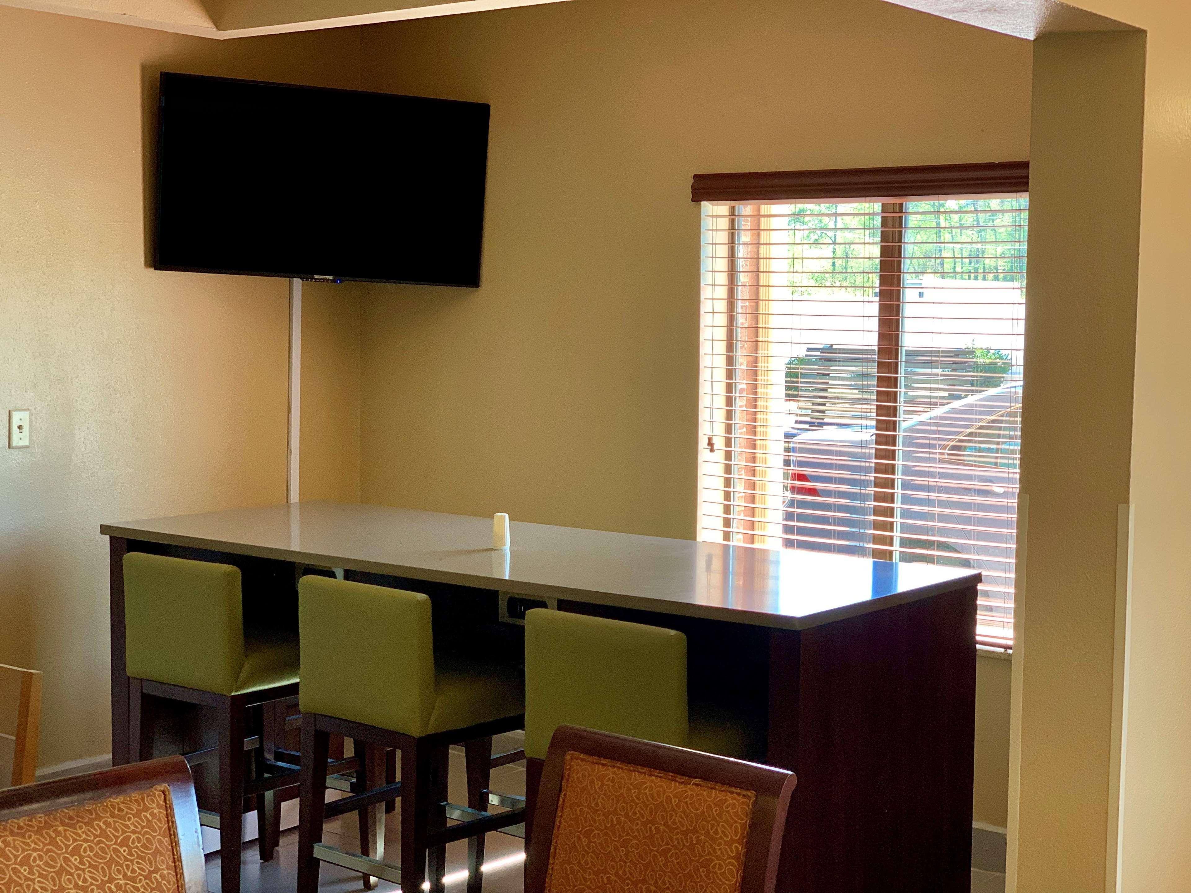 Country Inn & Suites By Radisson, Midway - Tallahassee West Zewnętrze zdjęcie