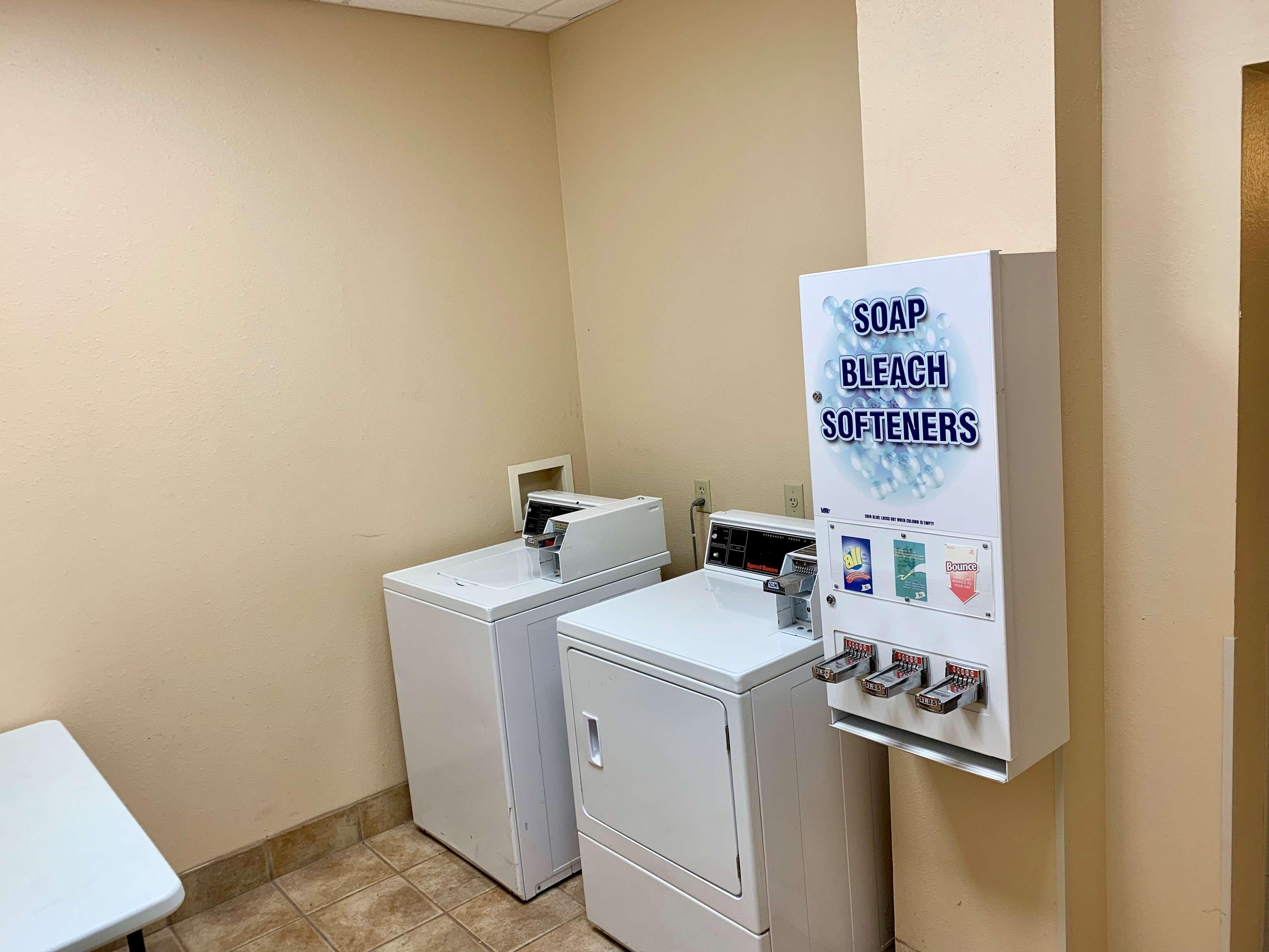 Country Inn & Suites By Radisson, Midway - Tallahassee West Zewnętrze zdjęcie